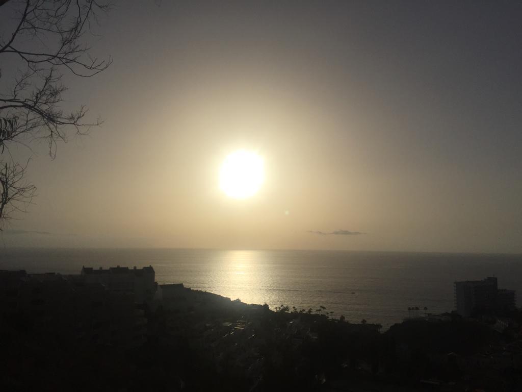 Apartment With Terrace In Playa De Las Americas المظهر الخارجي الصورة