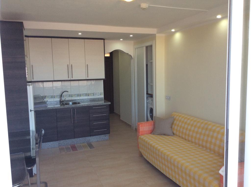 Apartment With Terrace In Playa De Las Americas المظهر الخارجي الصورة