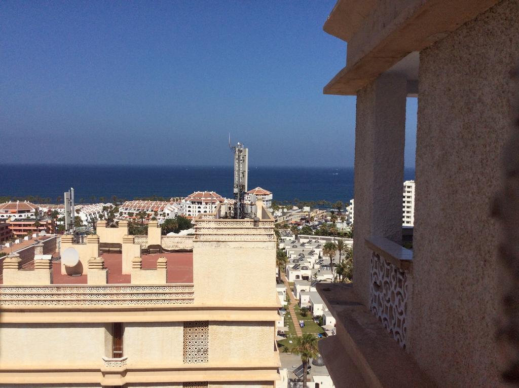 Apartment With Terrace In Playa De Las Americas المظهر الخارجي الصورة