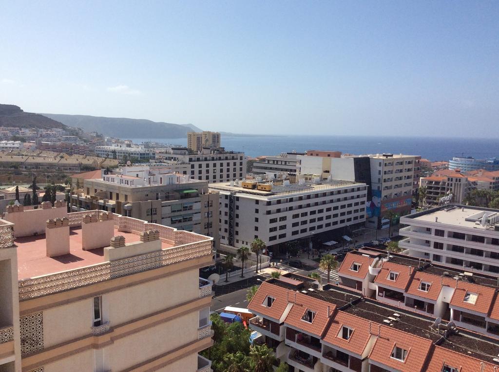 Apartment With Terrace In Playa De Las Americas المظهر الخارجي الصورة