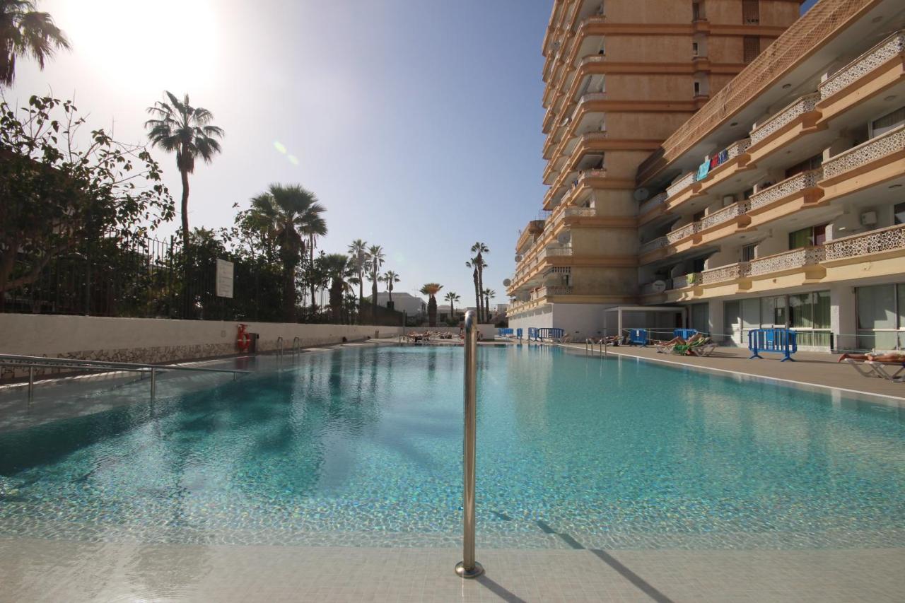 Apartment With Terrace In Playa De Las Americas المظهر الخارجي الصورة